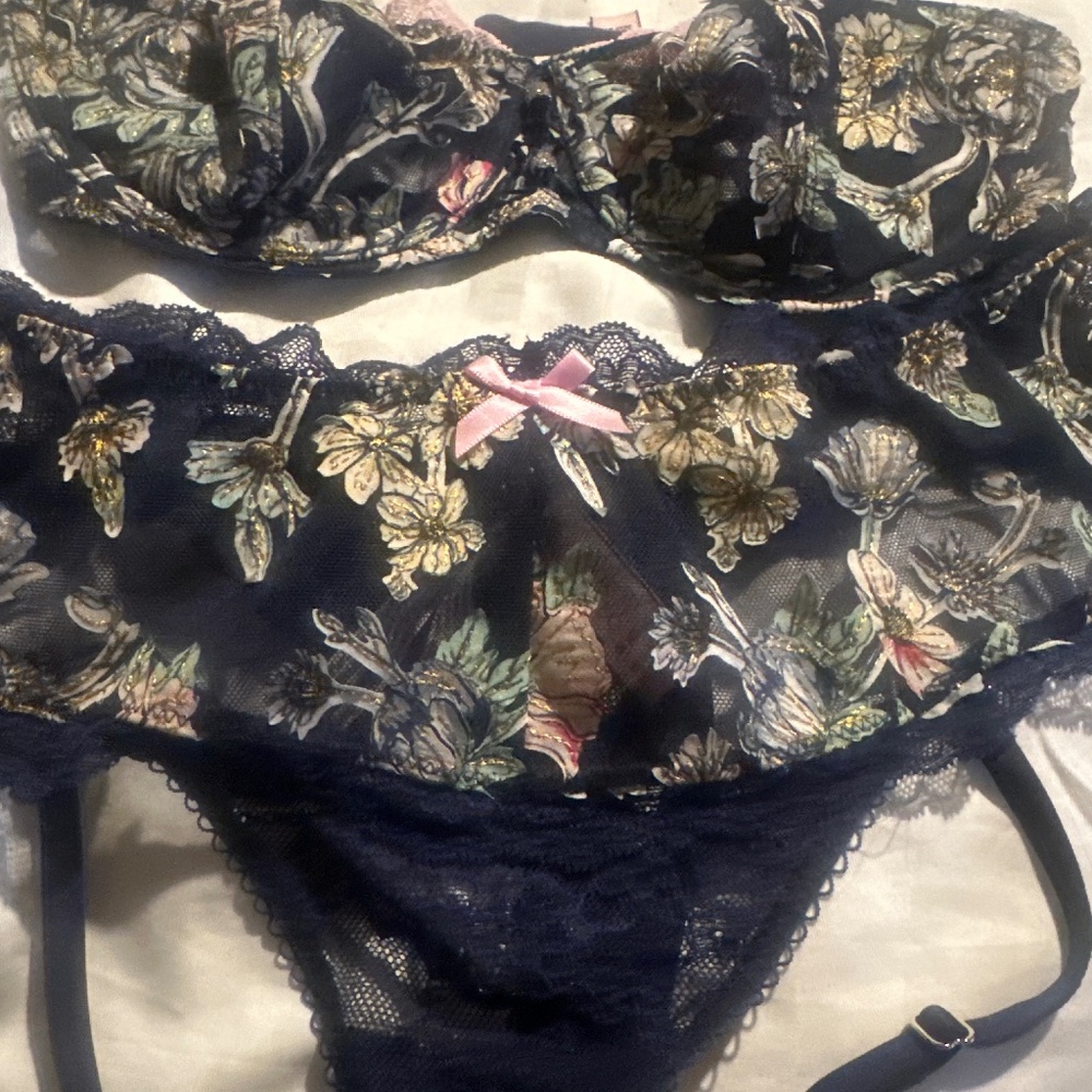 Victorias Secret Bra Set Floral Blue 32D Med New